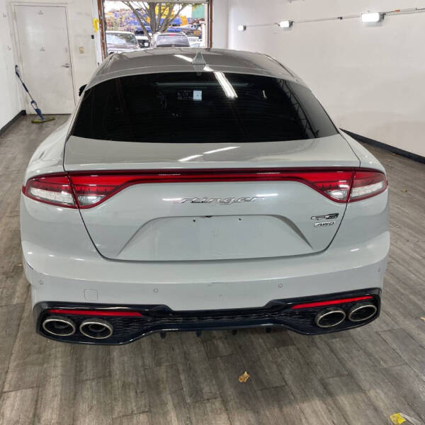 2022 Kia Stinger GT-Line