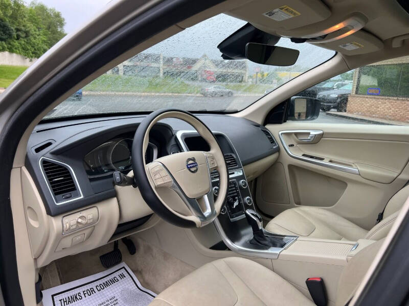 2015 Volvo XC60 T5 Premier