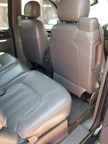 2004 GMC Envoy XUV SLE