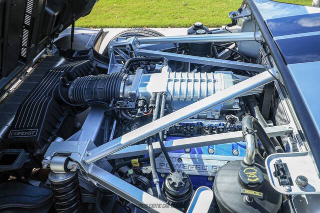 2005 Ford GT