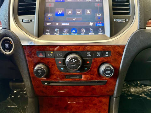 2014 Chrysler 300