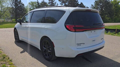 2024 Chrysler Pacifica Limited