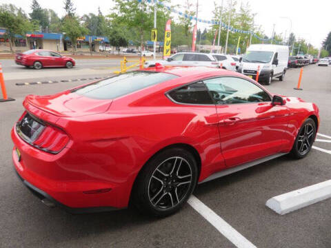 2021 Ford Mustang EcoBoost
