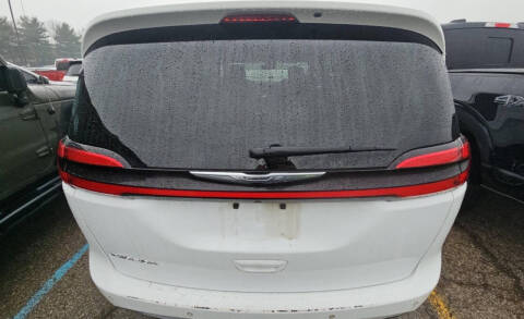 2022 Chrysler Pacifica Touring L