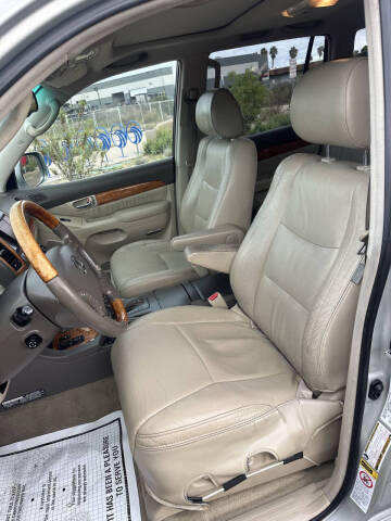 2004 Lexus GX 470