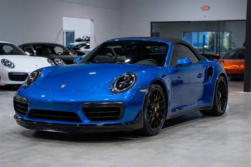 2017 Porsche 911 Turbo S
