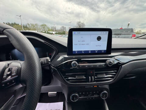 2023 Ford Escape ST-Line Select