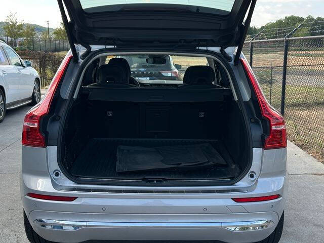 2023 Volvo XC60 B5 Ultimate Bright Theme