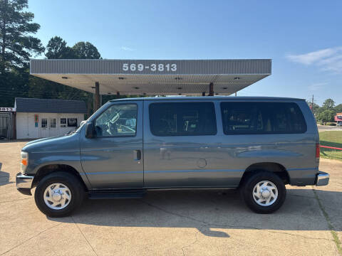 2012 Ford E-Series E-350 SD XLT