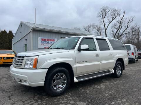 2004 Cadillac Escalade ESV for sale at HOLLINGSHEAD MOTOR SALES in Cambridge OH