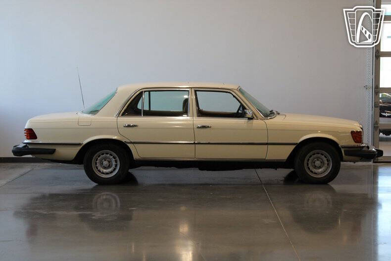 1980 Mercedes-Benz 450-Class