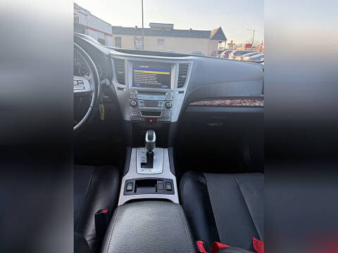 2011 Subaru Outback 2.5i Limited