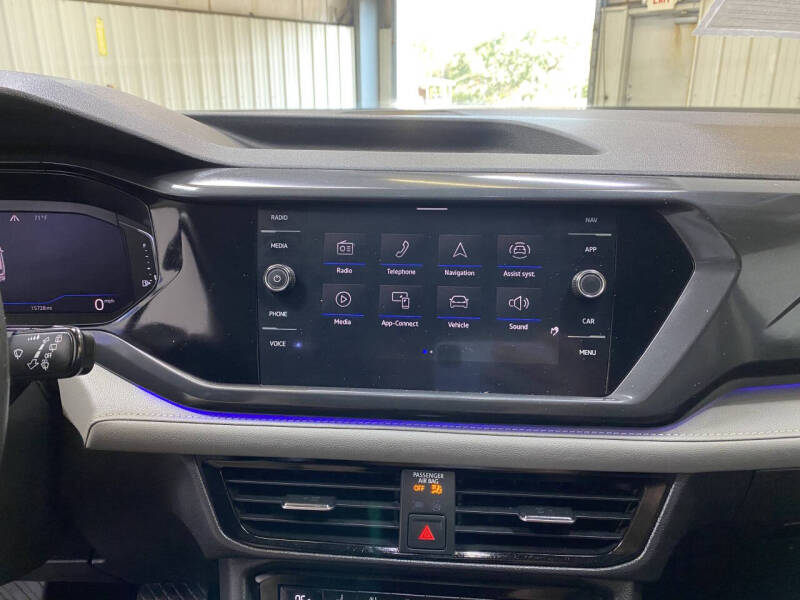 2024 Volkswagen Taos SEL 4Motion