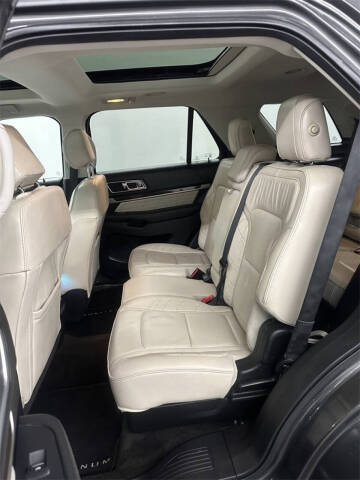 2016 Ford Explorer Platinum