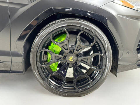 2022 Lamborghini Urus