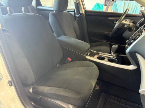 2015 Nissan Altima 2.5 SV