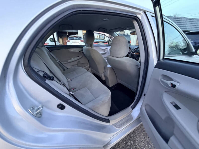 2013 Toyota Corolla LE