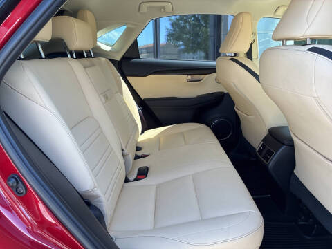 2017 Lexus NX 200t