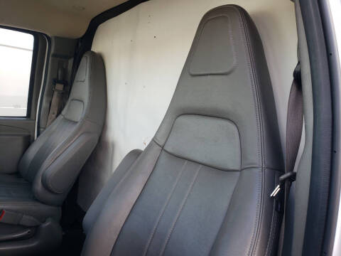 2024 Chevrolet Express 2500