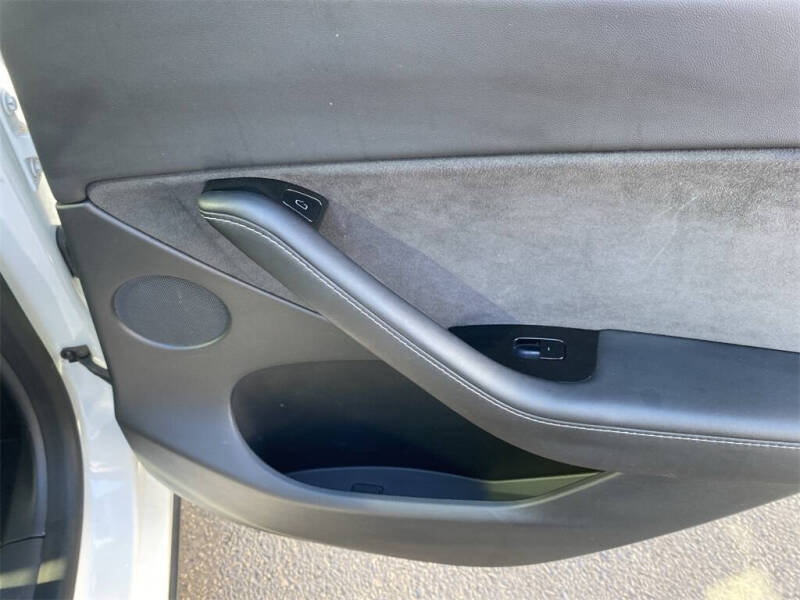 2021 Tesla Model Y Standard Range