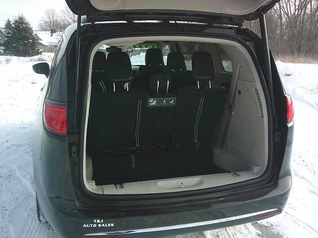 2017 Chrysler Pacifica Touring Plus