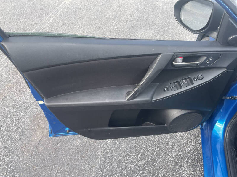 2012 Mazda MAZDA3 i Touring