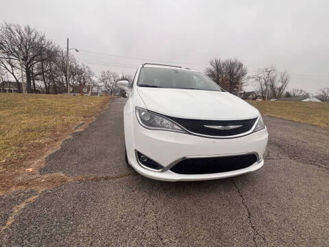2018 Chrysler Pacifica Touring L