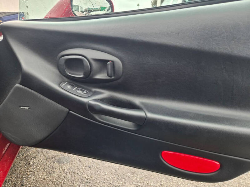 2004 Chevrolet Corvette