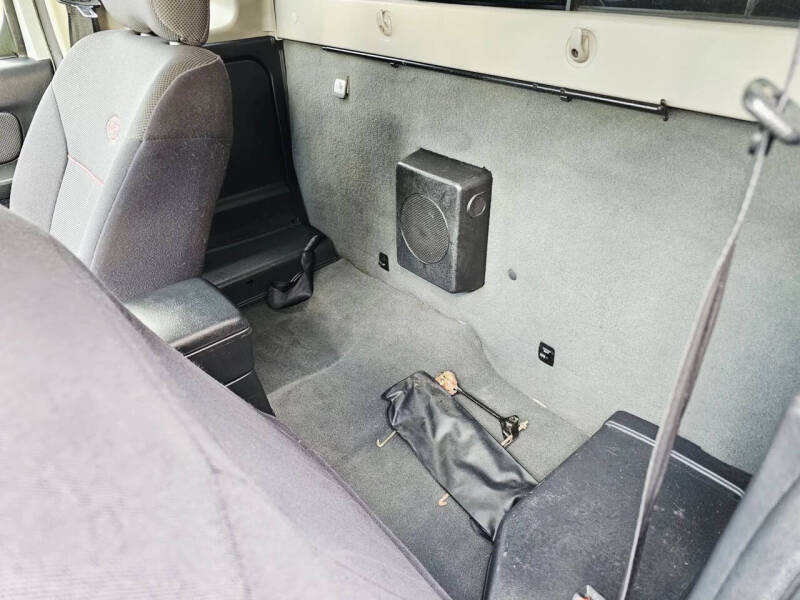 2002 Nissan Frontier SC-V6