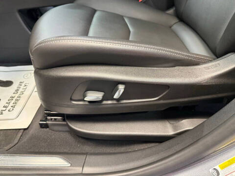 2021 Cadillac XT5 Luxury