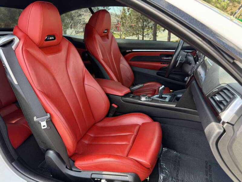 2019 BMW M4