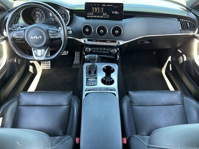 2022 Kia Stinger