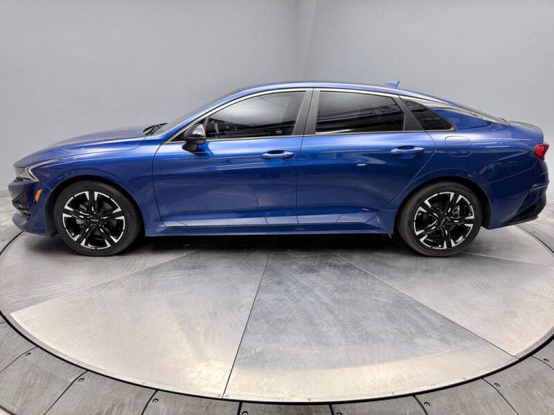 2022 Kia K5