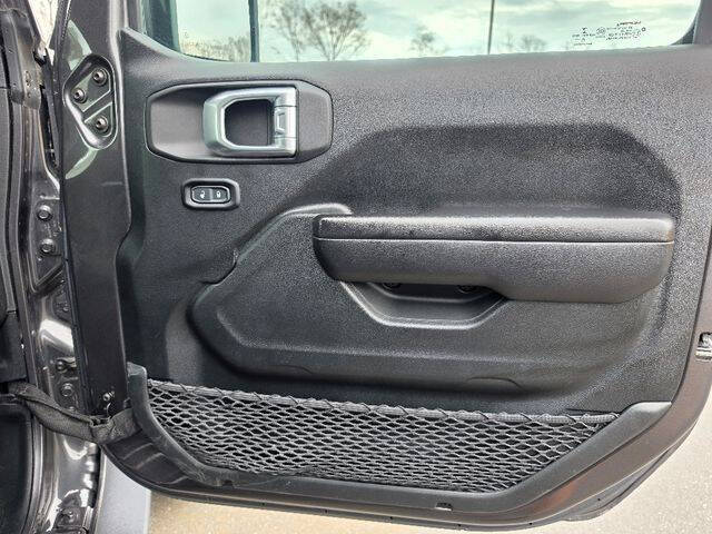 2021 Jeep Gladiator Mojave