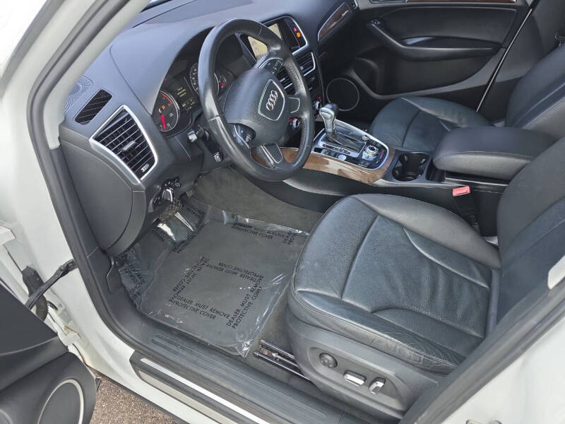 2016 Audi Q5 2.0T quattro Premium Plus