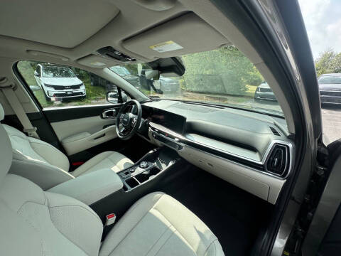 2025 Kia Sorento Hybrid EX