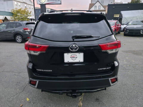 2017 Toyota Highlander Limited