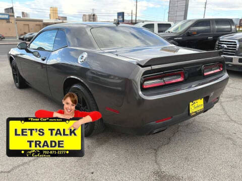 2015 Dodge Challenger SXT