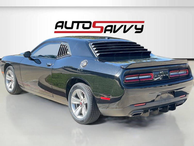 2021 Dodge Challenger SXT