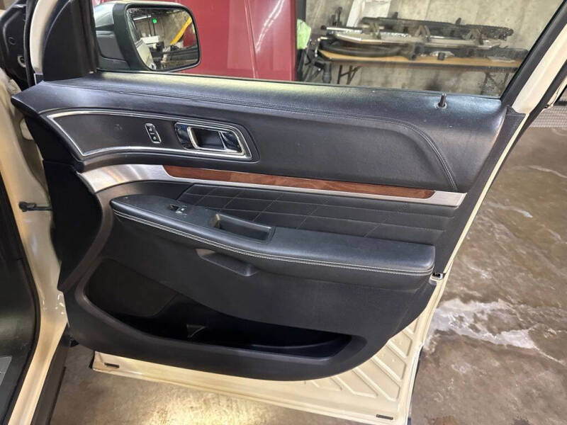 2018 Ford Explorer Platinum