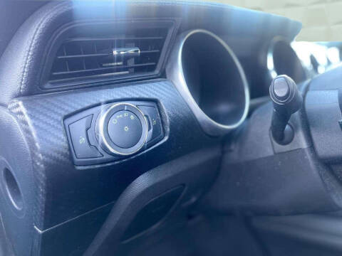 2021 Ford Mustang EcoBoost