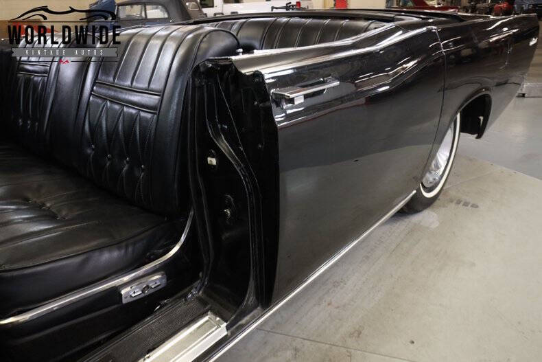 1967 Lincoln Continental