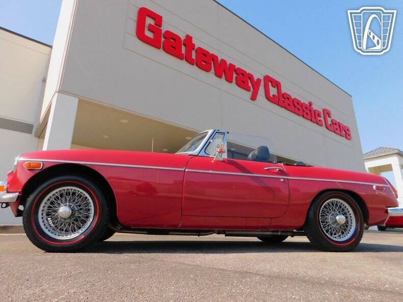 1974 MG B