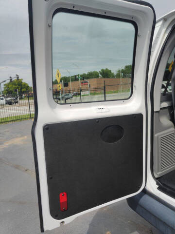 2011 Ford E-Series E-350 SD