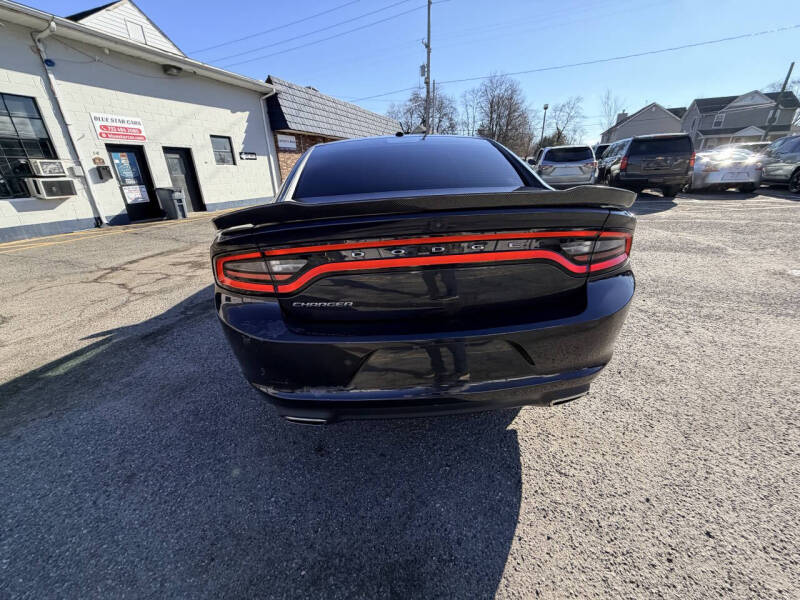 2019 Dodge Charger SXT