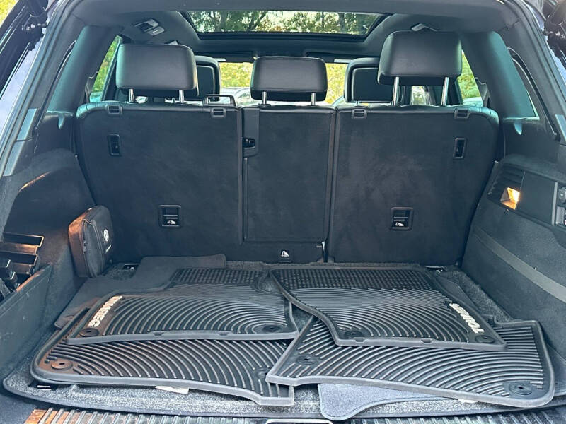 2014 Volkswagen Touareg V6 R-Line