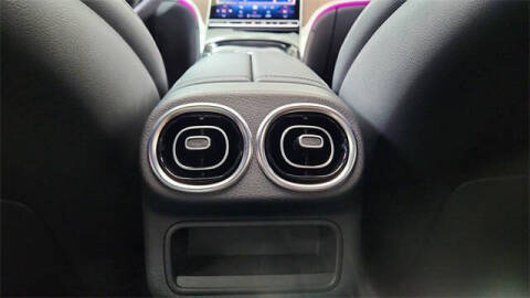 2025 Mercedes-Benz GLC GLC 300 4MATIC