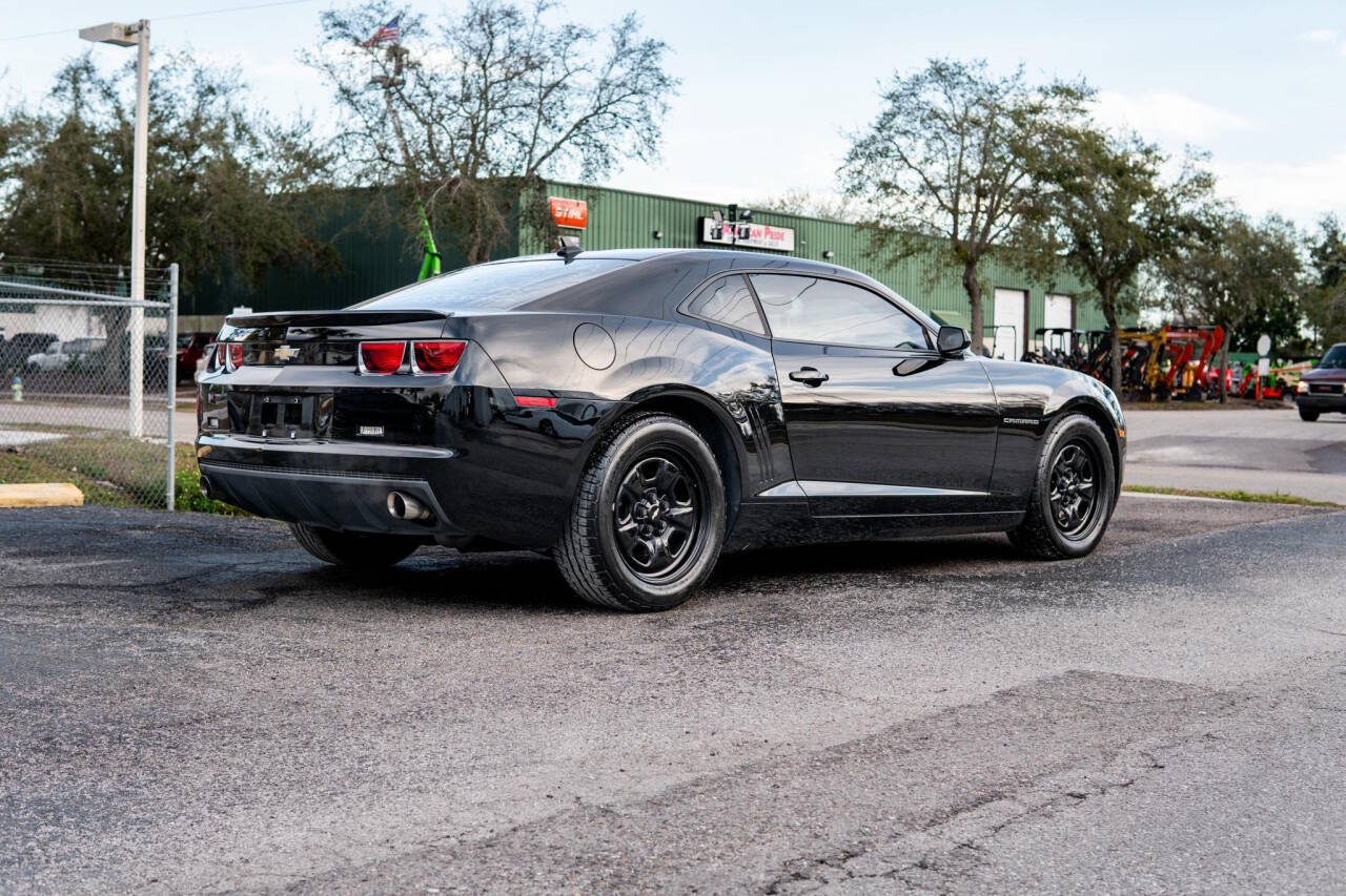 2012 Chevrolet Camaro 1LS photo 13