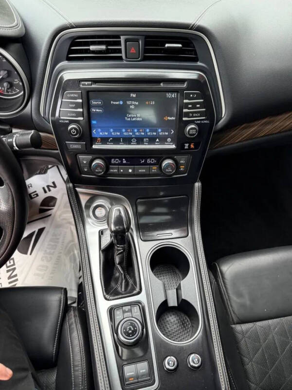 2016 Nissan Maxima Platinum