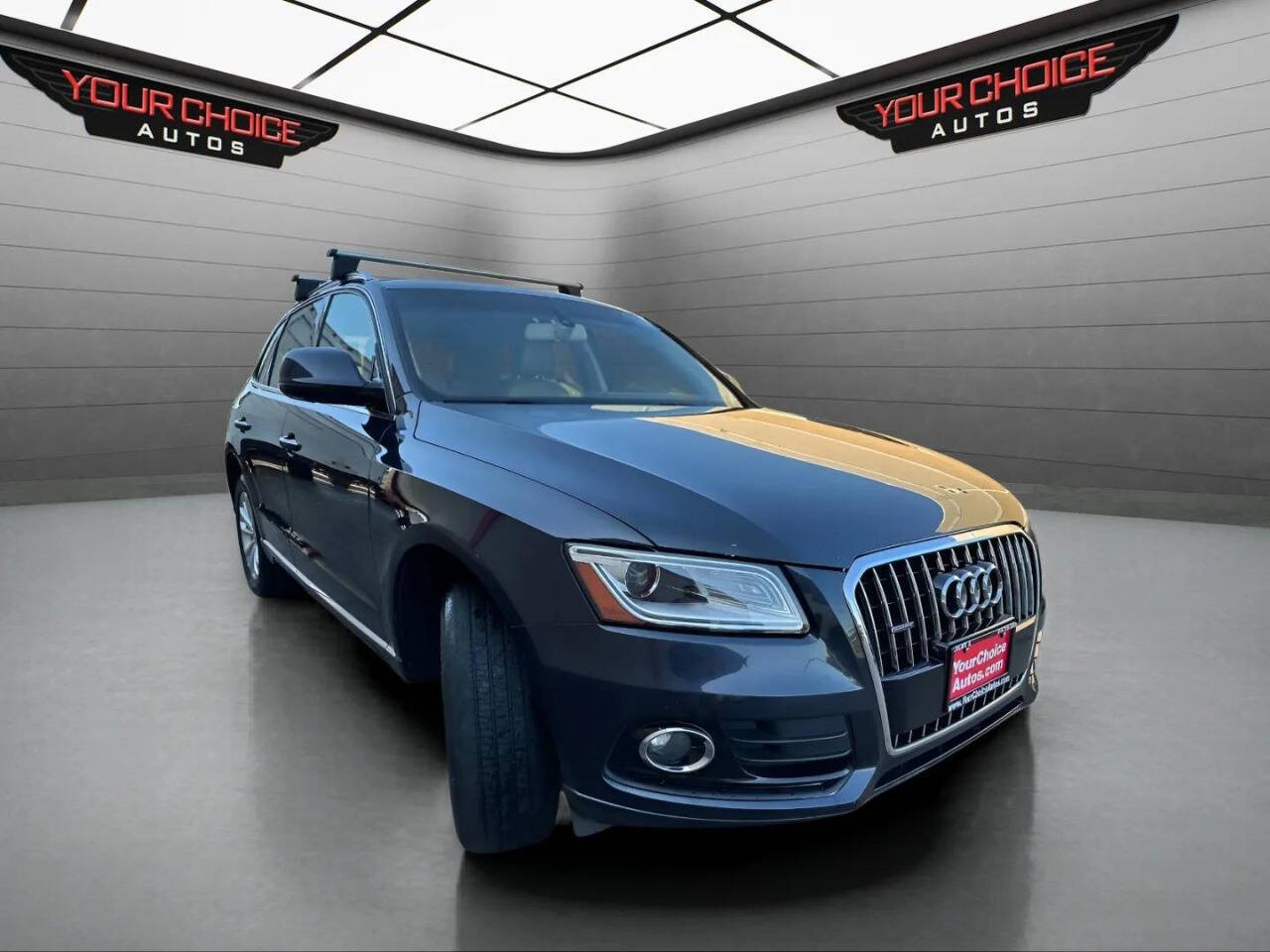 AudiQ58
